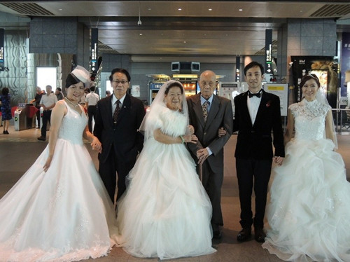 ���F�����o��ٳ��h���x�ِ�һ������ͬ�Ļ鼆��