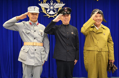 �o(j��)���(zh��n)����70�����_(t��i)����(f��)�ư濹��(zh��n)܊�b���ࣨ�D��