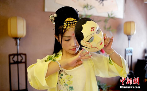 ����Ϧ��(ji��)�����ܷQ�������˹�(ji��)�����W(xu��)�ߣ��񱊽Ӽ{����