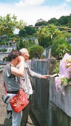 �Ϻ����̌��_���H��һ������λǰ�J(r��n)�H