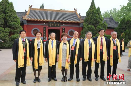 ����ꑰ��S�ۣ�ղ�����J��w�ڡ���־����������