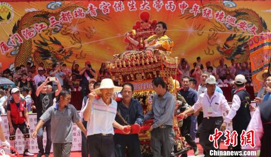 ʼ��������Ǭ�����g�Ĝ潭���������m�������B�TΨһһ���Ę������ۡ����S���w �z