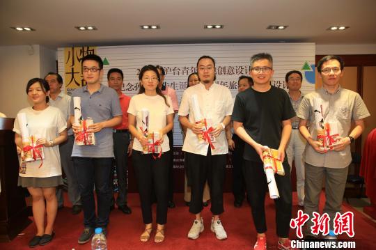 �D��l(f��)�����F(xi��n)������������ �z