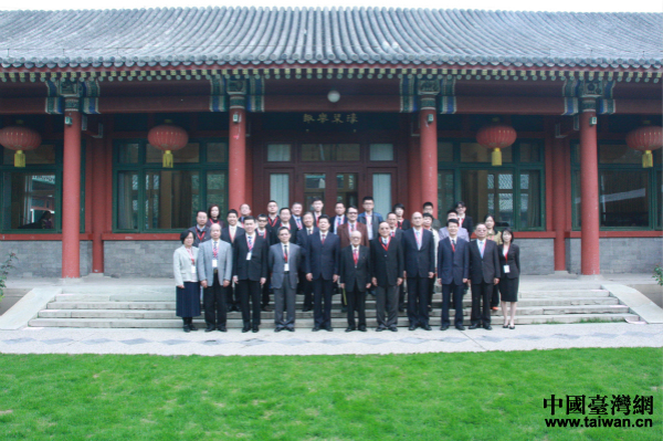 �c��(hu��)�ăɰ����e���Αc�g�ʾӴ�͏d���Ӱ����