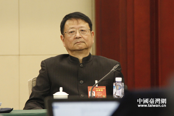 ����򣺌�(du��)���������x����(l��i)�ɰ�������С��Ҫ���f(shu��)������