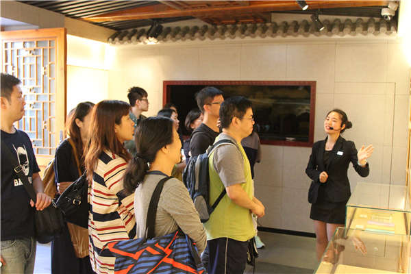 �_(t��i)���д�ͬ�߼�(j��)�ЌW(xu��)�̎� (t��ng)ȡ��(hu��)�^�vʷ�v�⡣