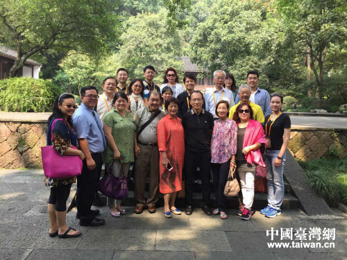 �����_�̅��^�B�M�o���^