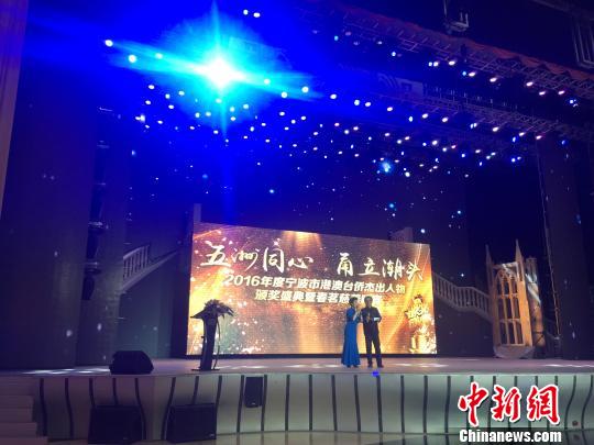 �����u���۰��_�S�ܳ�����۶෽��ͬ�\�lչ·