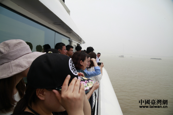 �c��(hu��)���e�˴������Ͼ����L(zh��ng)���ؾ����B(t��i)���o(h��)��r�ͽ���ʡ��(j��)��Ȼ���o(h��)�^(q��)�����Ї�(gu��)�_(t��i)���W(w��ng) ���Δz��