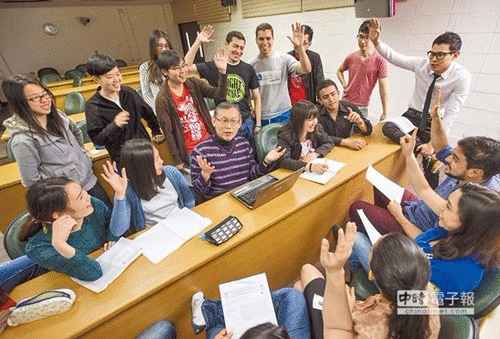 �_���S�遆���˲š����^վ�� ��Ӣ�Ĉ���һ���_�༊������