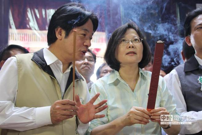 ��Ӣ��ه������ϲ��󱾠I(y��ng)���{(di��o)����,����±��x�񒁗�?