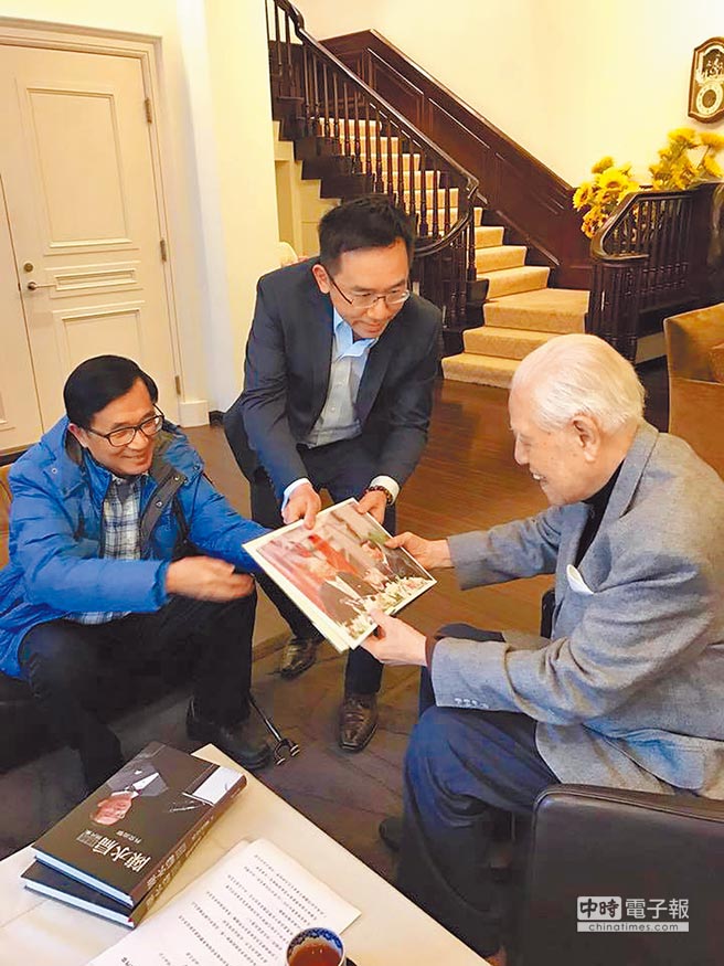 �ˮ������x�r��12����{���Ʊ��� ��Ӣ�Č����ˆ᣿