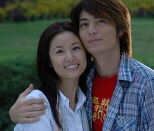 ����������A