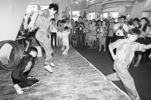 ���f�_�����n���ο�����ֱ�wʯ���f