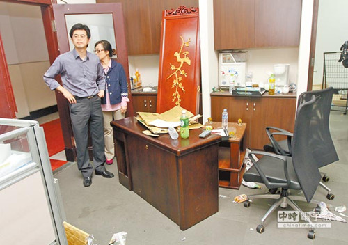 �_������Ժ����W���_���Ɖļs��300�f�_���ޏ�