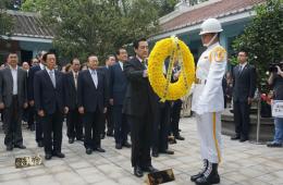 �Y��ʯ����39���� �����h��ϯ�RӢ���H���Ⱥ��]��