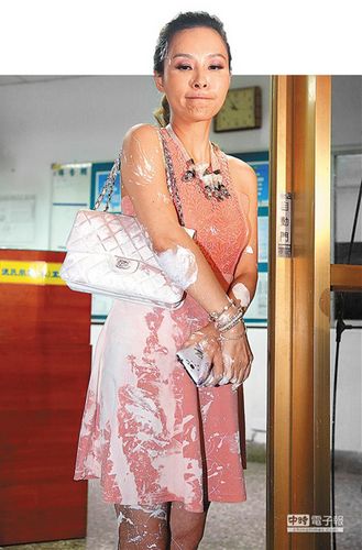 �_�������Sʥ÷���������ɺڵ�ָʹ���D��