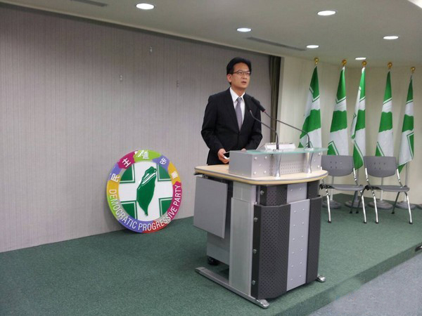 ���M�h�l�����ֿ���8���D���г����Q�h��Ԓ���f��һ����������h�վ�ͻȻ����