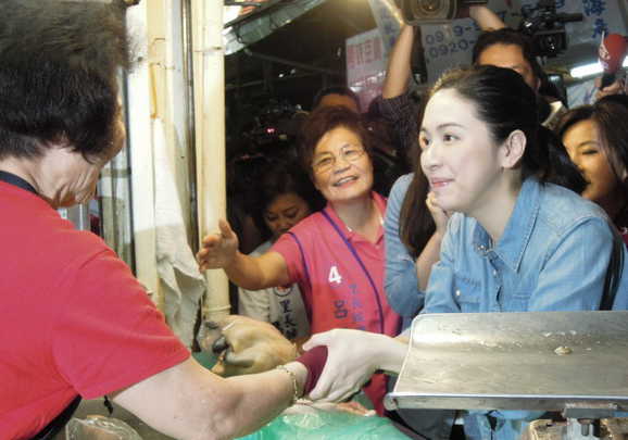 ����ɺ�|�T�Ј���Ʊ����ٝ�К��|����Ư��