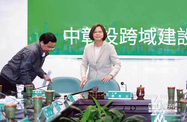 ���M�h��ϯ��Ӣ�ķe�O���Լ�2016�����x������