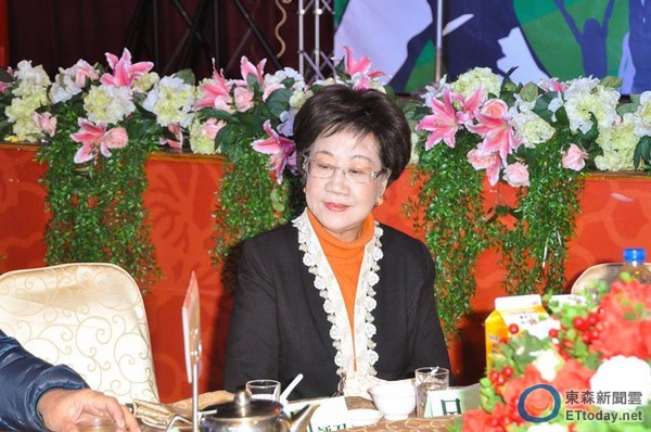 ����ɏ5�����g��ϯ���M�h�_�����h���͕�