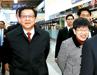 ꐵ��:�ɰ�����߀���� ϣ��������ͻ��(�D)