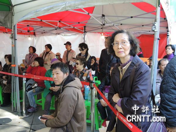 �M�D:����ɏ��;�̕��x�_�^ʳ�F�����y