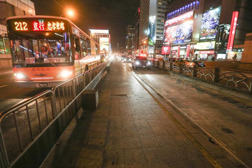 �_���в������܇���õ� �_��ͨ���T��׷���a����(�D)