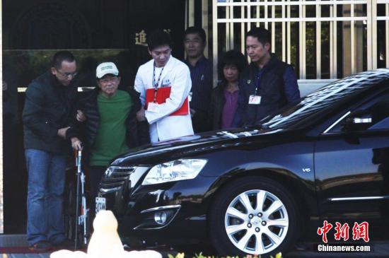 �ˮ��סլ��S�� ����ƽ������2С�rѲ߉1��(�D)