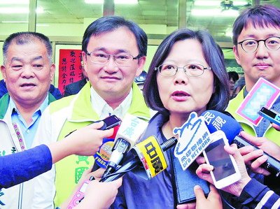 ��Ӣ��֧��ه��²��M(j��n)�h����