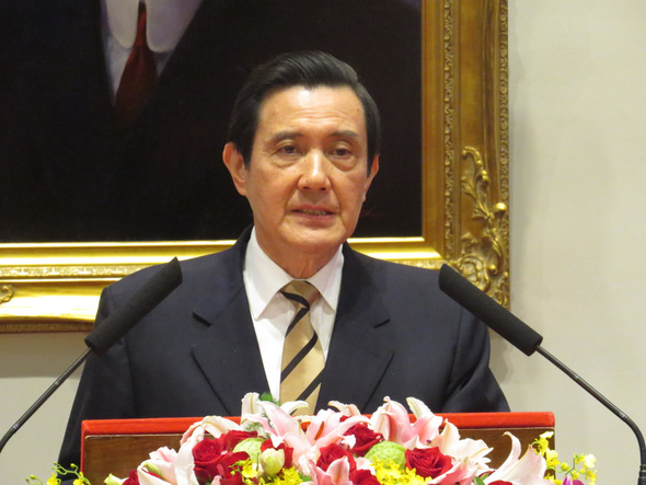 ������_8����30�� �RӢ��:�����ɰ���ƽ�lչ