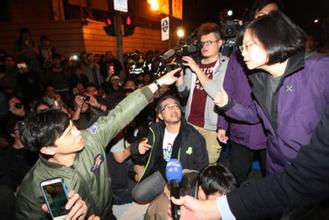 ��Ӣ�ČW�\���gԮ���w���Ȏ��^��