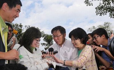 �񱊹��x�_���؅^�I���˿����ܣ��e���ң��D��