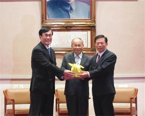 ������Ժ�ؕ��L�����콻�ӣ�ж�Ρ��ؕ��L�����Ĵ�(��)���D�·����h�ؕ��L���ɺ�̫��(��)����