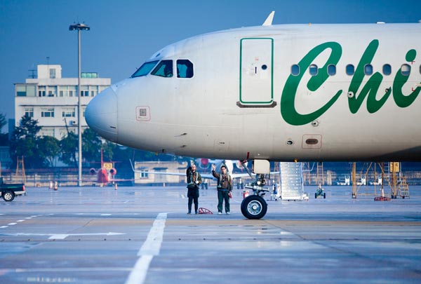 ���\�Ӱ��C�������ޣ��K�Y�_��һƱ�y��r�������W�j�D��