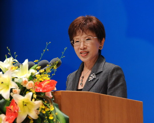 ������:��Ӣ�ğo���c�ˮ���и� ��������_�����y