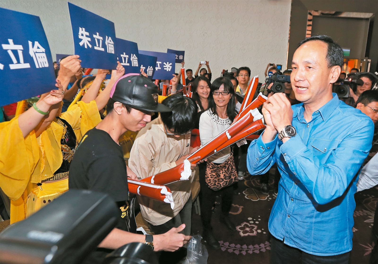 ����Ů���\�I�� �������ؑ������^30λ