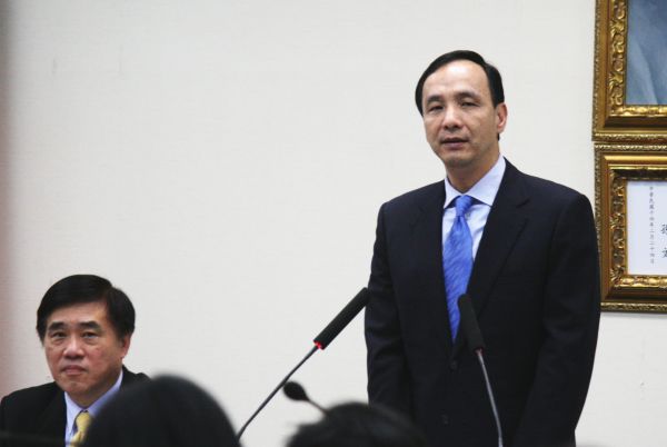 �����hͨ�^2016���x�C�� �h�TͶƱ�c���{������3:7