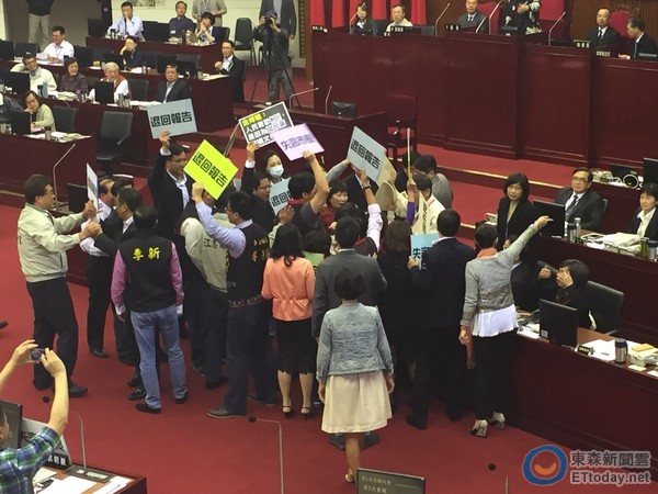 �������h�h�T���e���Z�����������ܵ�ʩ������˻ء����DƬ��Դ���_���|ɭ����