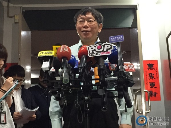 ����������4�������{���M����»�6%���M������5%