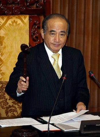 �����h�h����ʿ������ƽ�x���x ��ĩ�Ô���