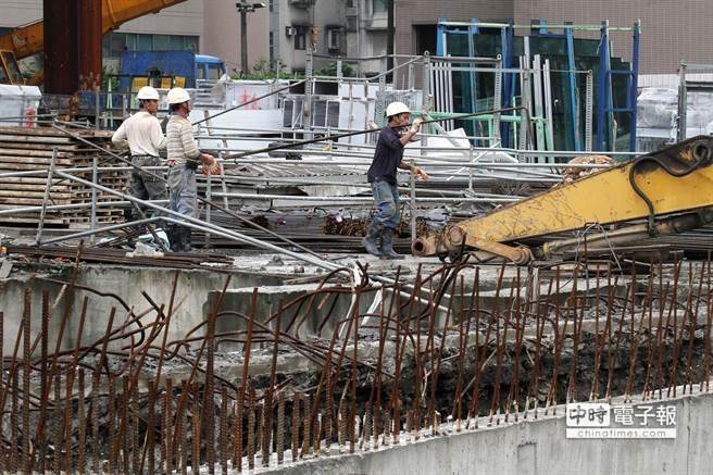 �����ˆT������æµʩ�������Еr(sh��)��ӈ�(b��o)�D ��ź��z��