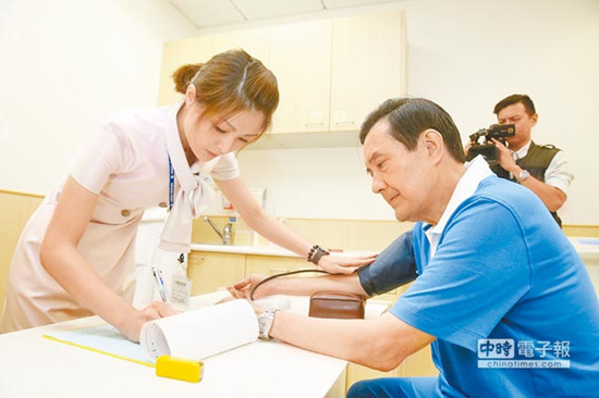 �RӢ�ű��B�������w����ֻ��0.1����D��