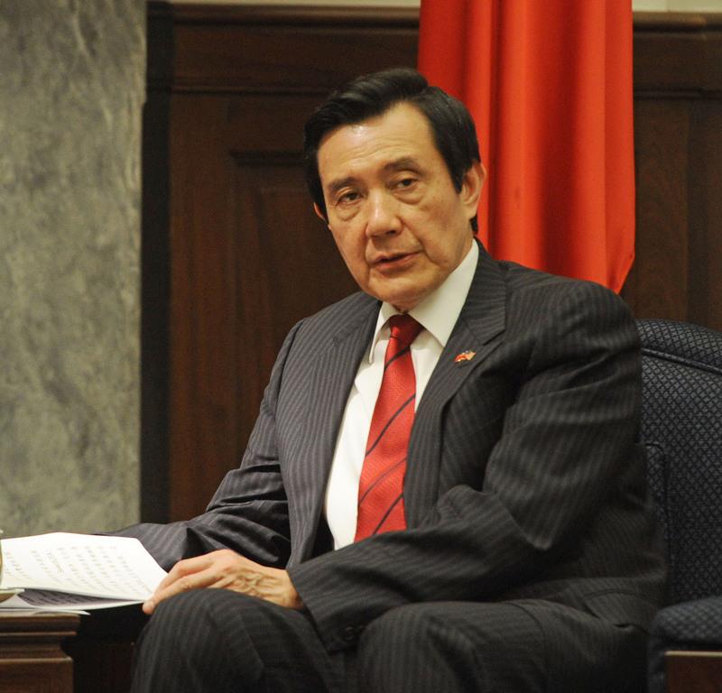 �RӢ��Ͷ�����Ї��r�󡷣����_���u����x����~�u���ձ��ġ��f�����Q�@�����ˇ������ࡢ������飬����x����˵�Ǹ