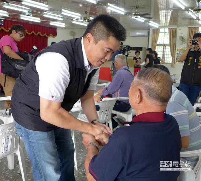 �����J(r��n)������������һ����(hu��)���x���ף��D��