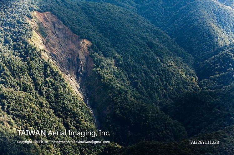 �D���R���ּs�����ǰ���ĵ��τ�Ϫ������Ƭ�����_ýȡ���R����Ę�V�W��