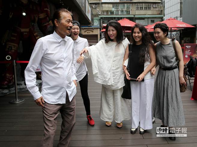 ʩ��������Ӣ�������b�ɐ�(��i)��ռ���桢�b�H�񣨈D��