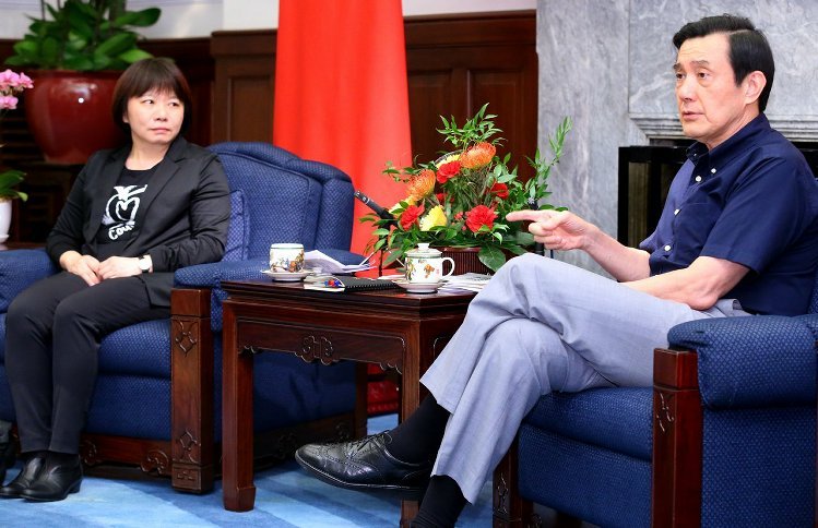 �RӢ�ţ��ң���ǰ�c���JȔ֮�衷���݅���ݼ�����M������Փ������(li��n)�ψ󡷈D��