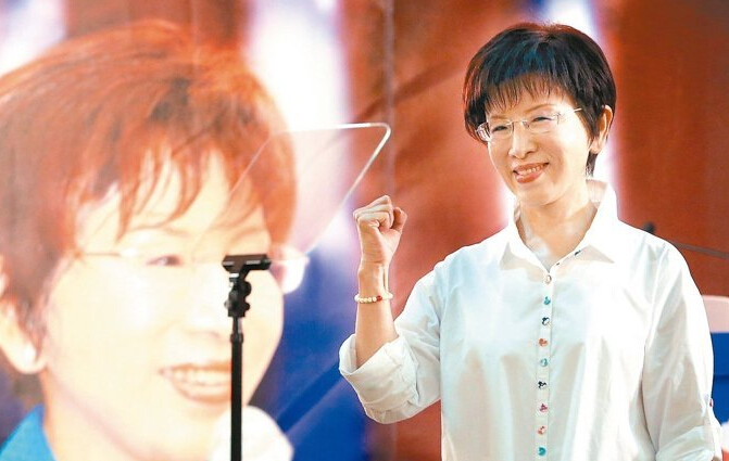 �������]�P�����������������Q���s����(�_ý�D)