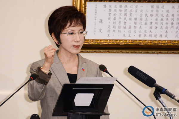 �����������Ӣ��������11��ÿ��1���ҕ�qՓ��